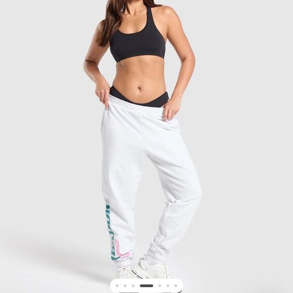 GYMSHARK LIFTING BADDIE GRAPHIC JOGGERS Oversized Fit White XXL NWT in packaging - Picture 4 of 8